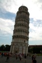 De scheve toren van Pisa.